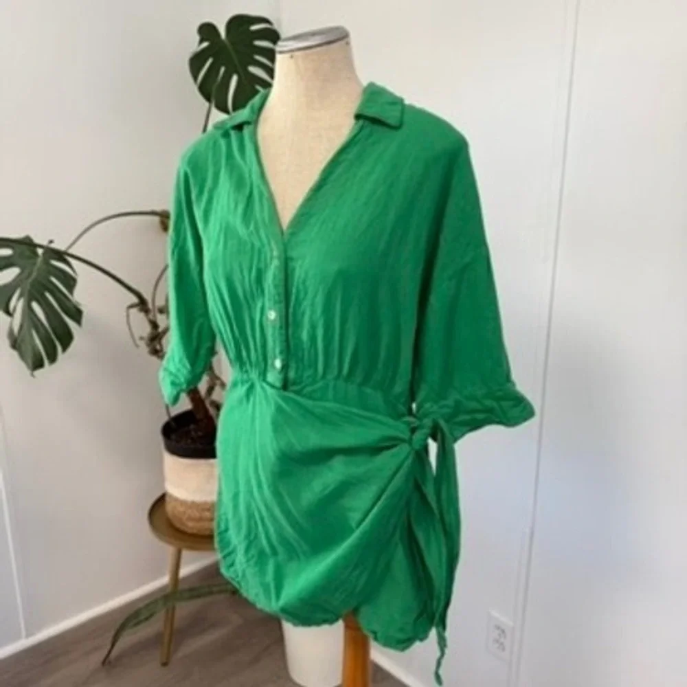 Zara Romper Womens Medium Green Wrap Front Tie Waist Short Sleeve Summer‎ Chic
